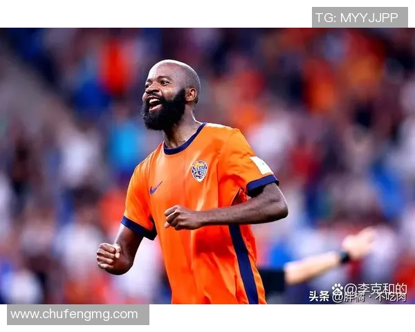 大号码球星在绿茵场上的辉煌历程与传奇时刻解析